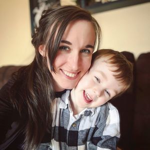 Meet your Posher, Lydia